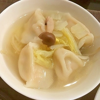 水餃子の中華スープ